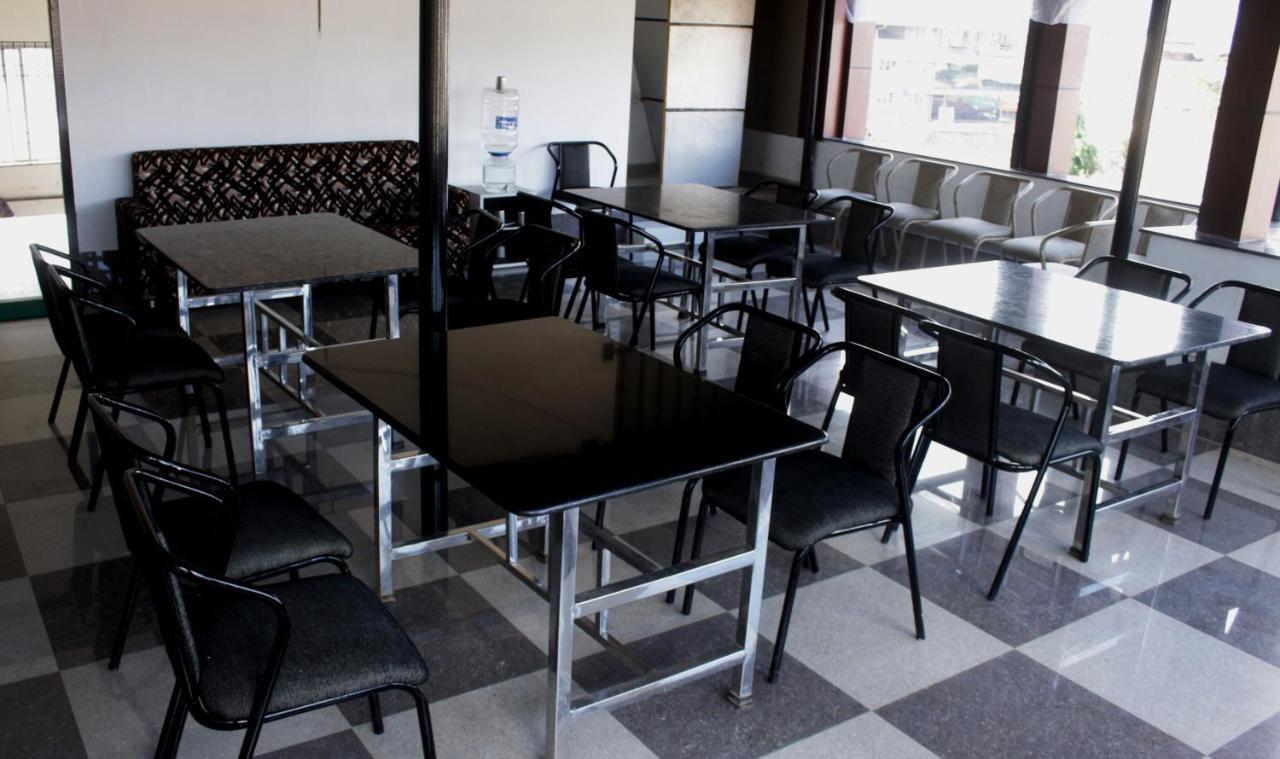 מדיקרי Hotel Shawrya The Grand מראה חיצוני תמונה