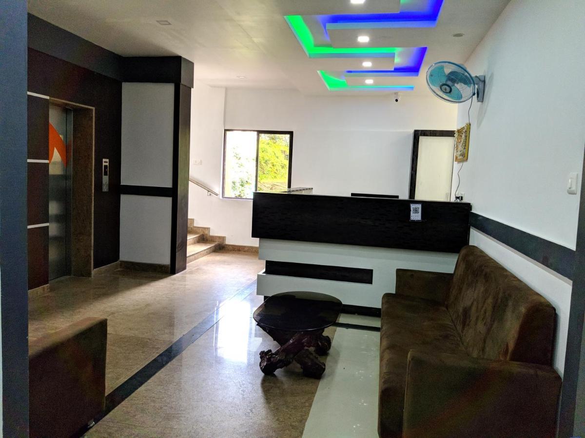 מדיקרי Hotel Shawrya The Grand מראה חיצוני תמונה